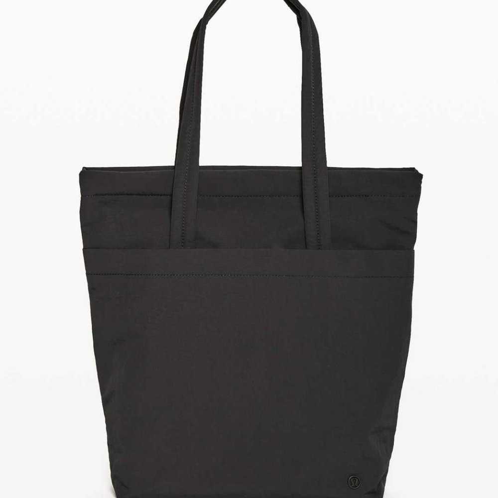 Lululemon On My Level Duffel 12L